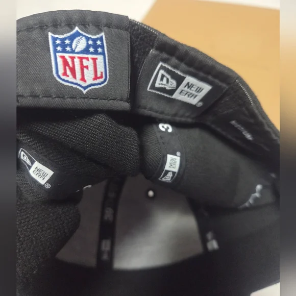 Black Cap With Raiders Logo - Picture 5 of 8